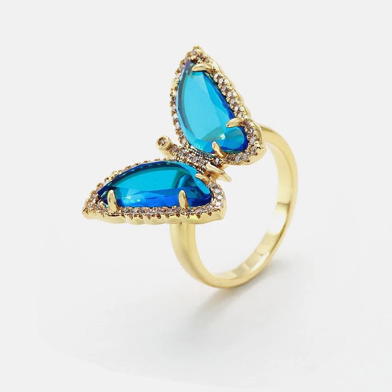 Skaists tauriņu dzīvnieku gredzens sudraba krāsā