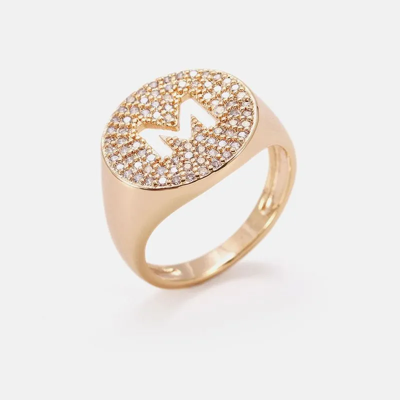 Chunky M sākuma gredzens