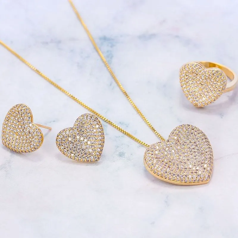 Sieviešu mīlestības sirds rotaslietu komplekts