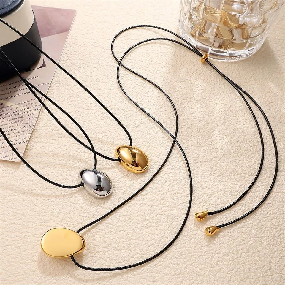 Design Sense džemperu ķēde