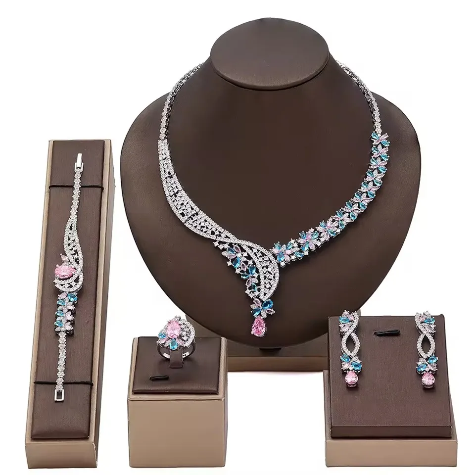 Jauni līgavu rotu komplekti sievietēm